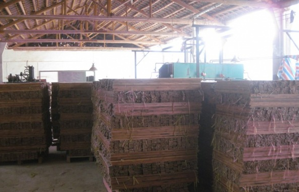 竹制鐵炮串12cm批發(fā)竹制鐵炮串竹制鐵炮串供應(yīng)