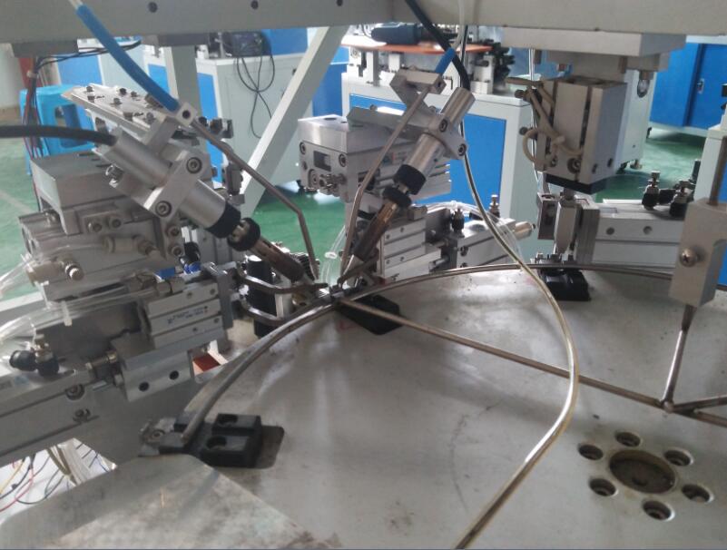 dc 玩具led家用電器dc頭焊 dc頭自動焊錫機(jī)器人