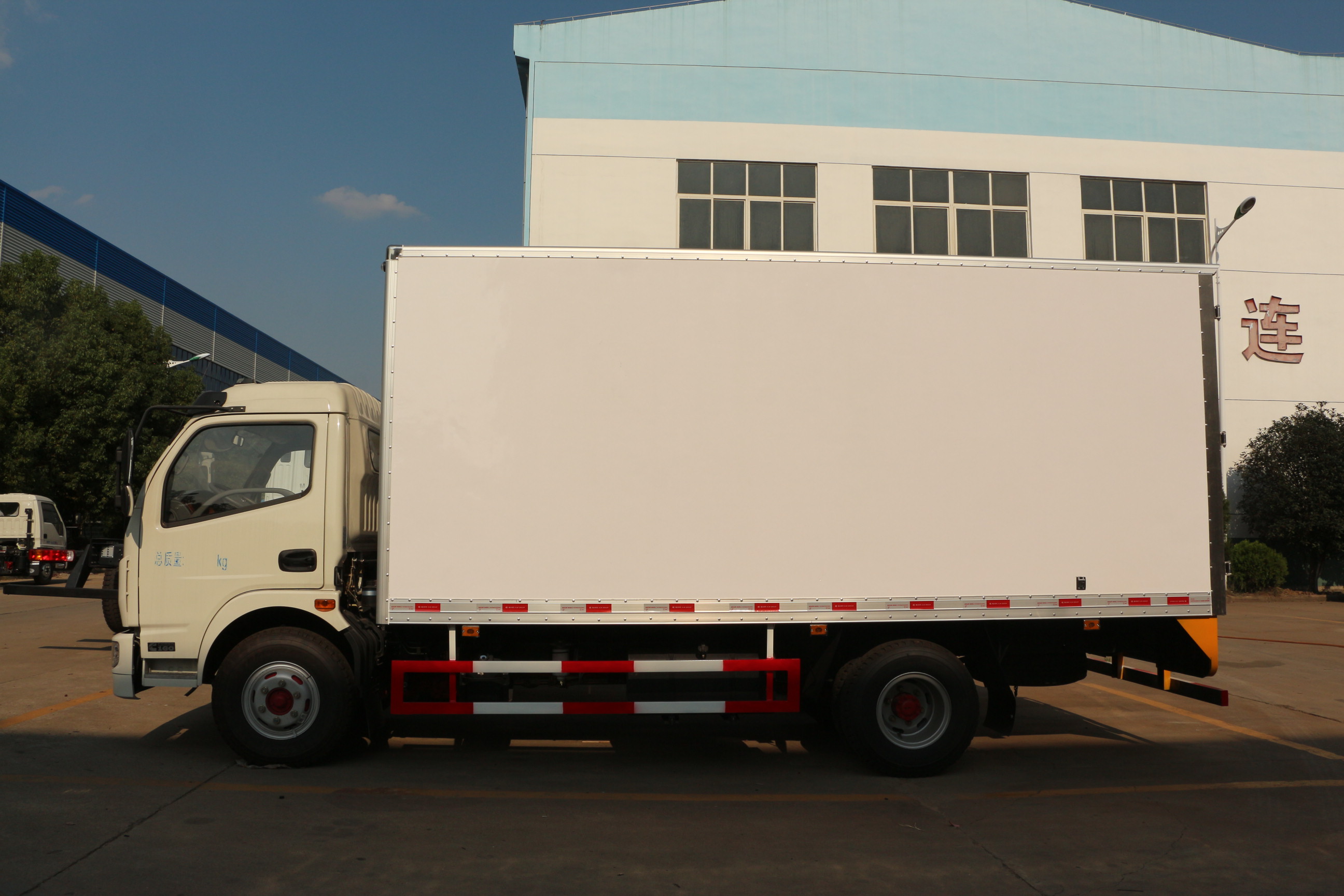 2.6米冷藏車小型冷藏車價(jià)格藍(lán)牌冷藏車東風(fēng)冷藏車 福田奧鈴冷藏車