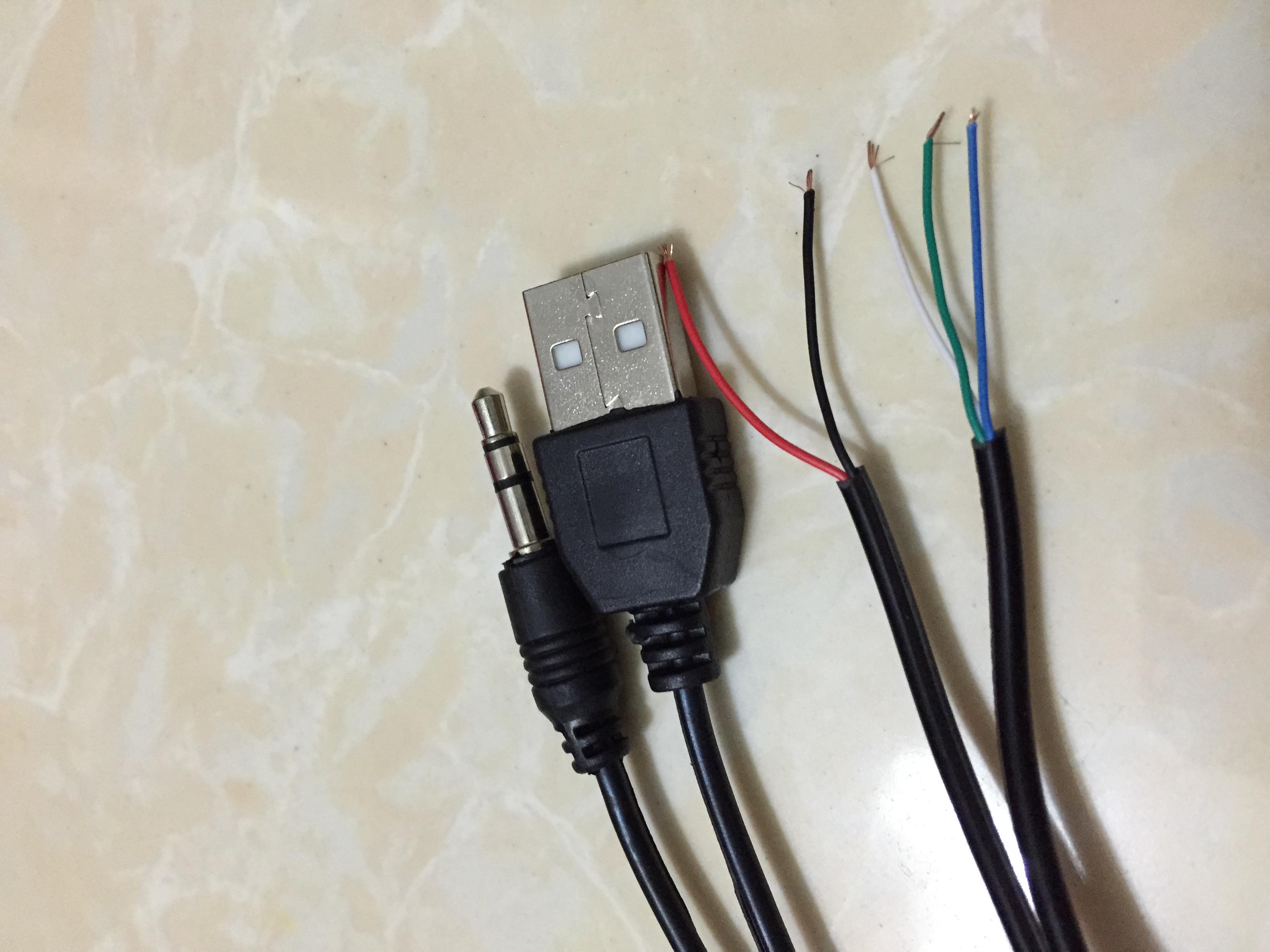 廠家可定制USB線dc2.0充電線 白色直流2.0加長(zhǎng)9-12音箱電源線OEM