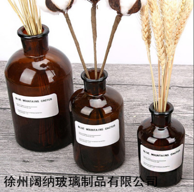 INS北歐花瓶棕色復(fù)古玻璃瓶水培插花器家居裝飾擺拍道具背景