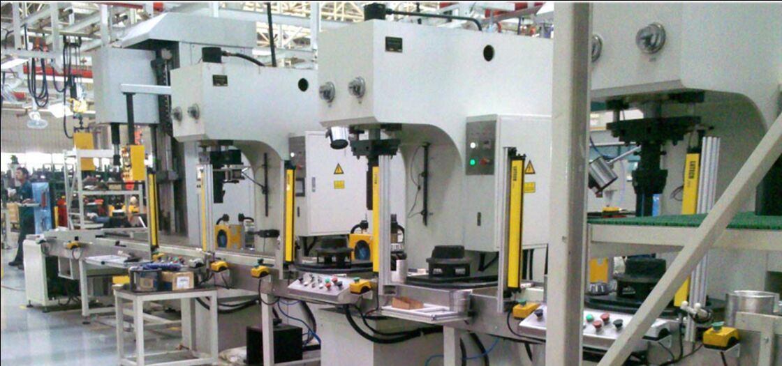 供應(yīng)天津精密數(shù)控油壓機(jī)、軸承壓裝機(jī)、襯套壓裝機(jī)、連桿壓裝機(jī)、