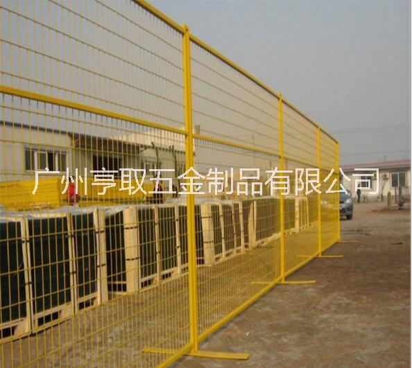 廠家批發(fā)公路隔離護(hù)欄網(wǎng)工廠小區(qū)鍍鋅護(hù)欄網(wǎng)戶外隔離防護(hù)護(hù)欄網(wǎng)