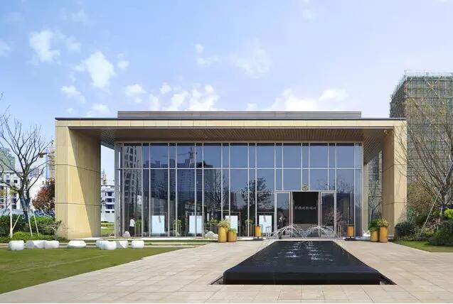 寧波雅戈?duì)栃旅髦?  title=