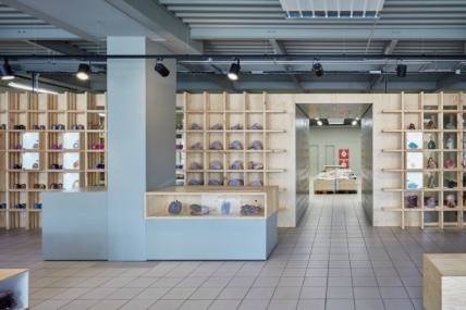 寶安區(qū)店鋪裝修工程施工聯(lián)系電話 寶安區(qū)店鋪裝修工程承包 寶安區(qū)店鋪裝修設(shè)計(jì)公司