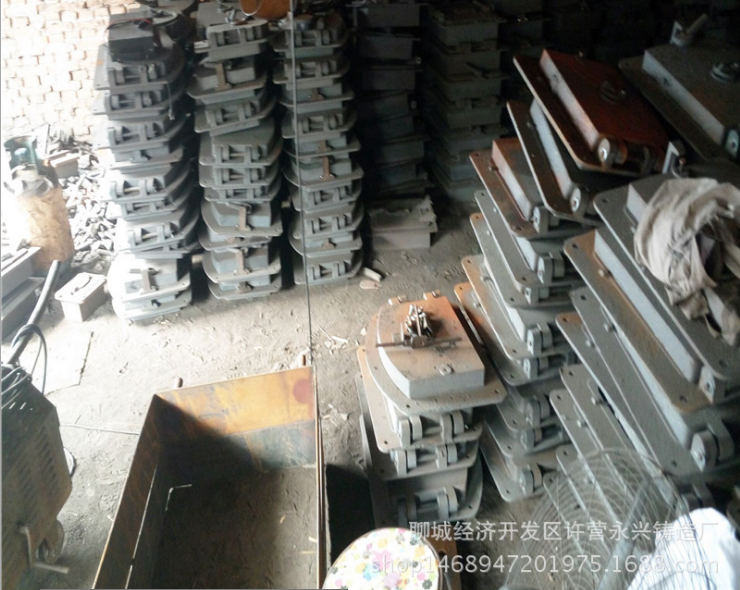 青島生物質爐門供應商 立式看火門 生物質爐排爐門生產廠家