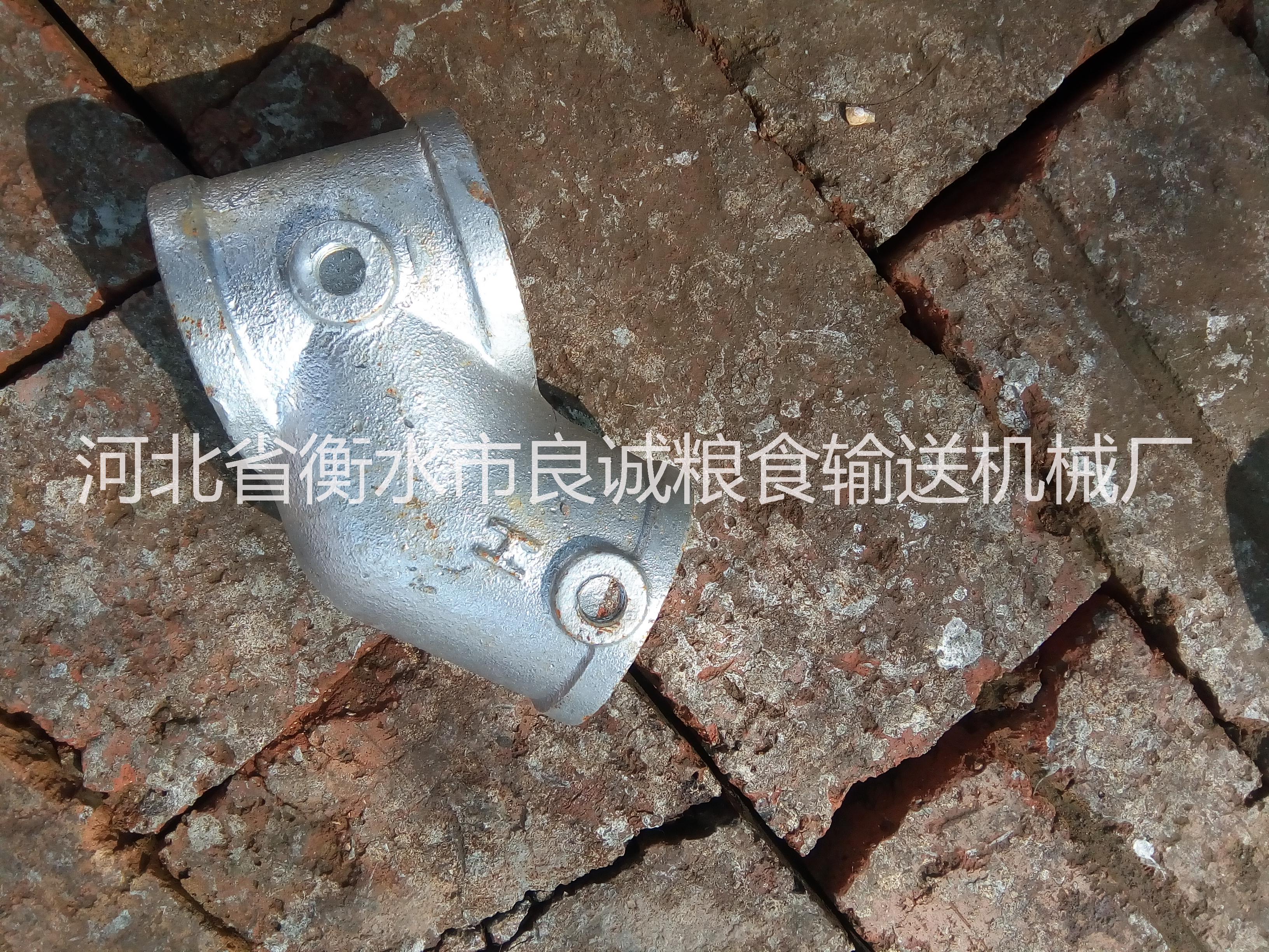 廠家直銷淘氣堡管件三通淘氣堡管件