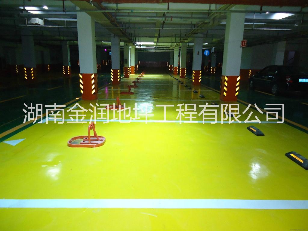 湖南長沙耐磨地坪環(huán)氧自流平地坪環(huán)氧地坪株洲地坪