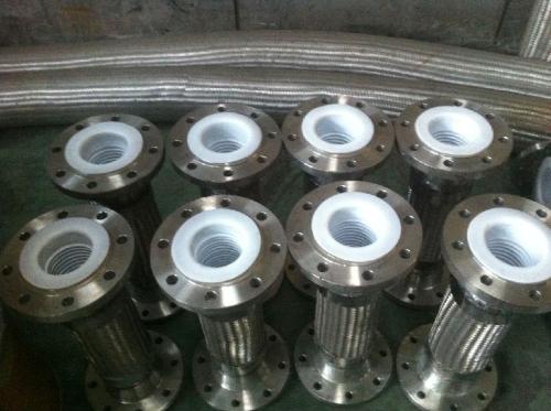 供應(yīng)盤錦金屬軟管金屬膨脹節(jié)