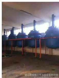 天津二手搪瓷反應釜 專業(yè)二手電加熱搪瓷反應釜