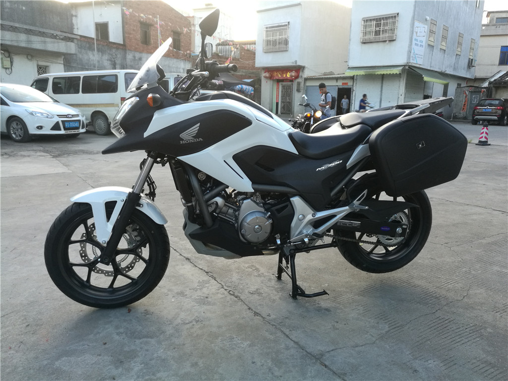 出售【碣石騎行者機(jī)車】12年本田NC700X