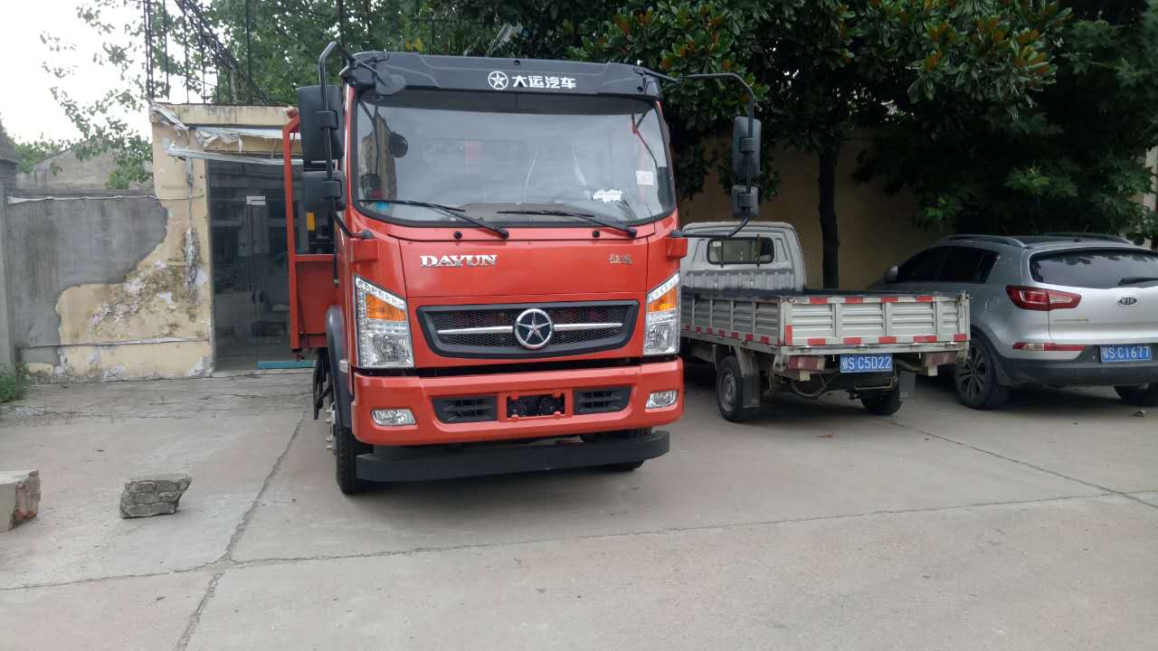 東風藍牌平板運輸車 130馬力挖機拖車 小型挖機平板運輸車圖片