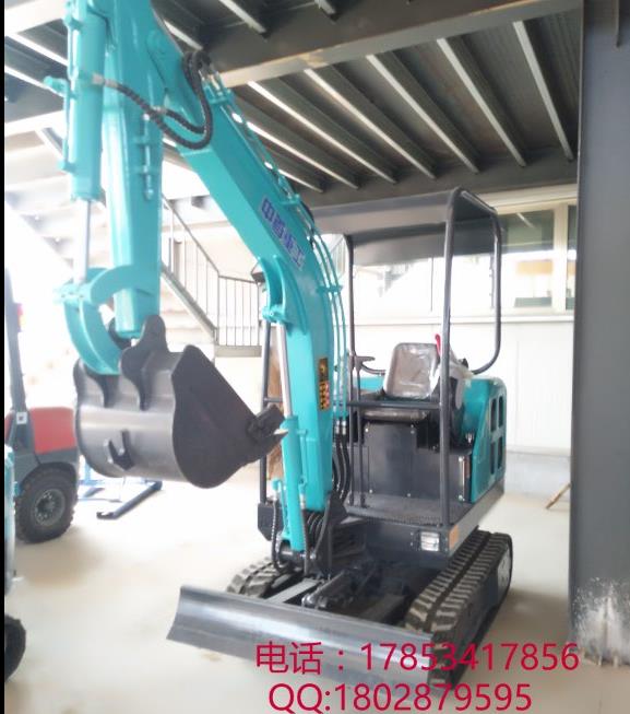 小型挖掘機(jī)的用途 履帶式挖掘機(jī)