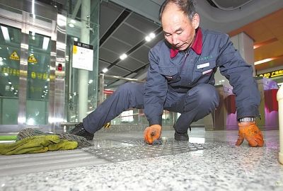 大型*工廠裝修后開荒清潔 保潔服務(wù)公司  清潔服務(wù)電話