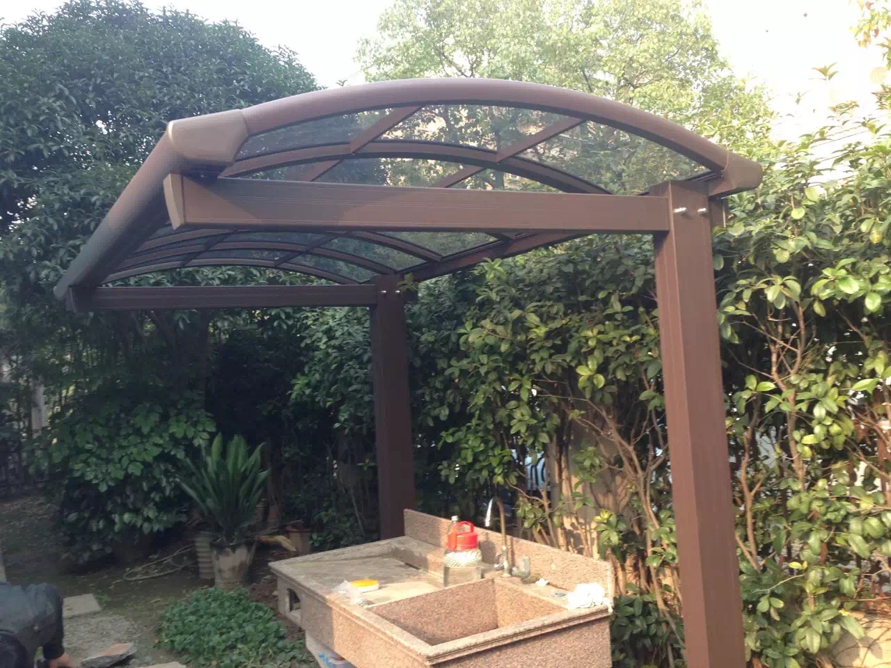 山東鋁合金空調(diào)百葉窗定制 山東鋁合金空調(diào)護(hù)罩哪家價格便宜