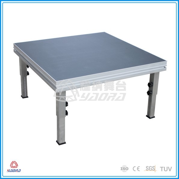 耀納定制拼裝快裝舞臺(tái)，優(yōu)耐舞臺(tái)出