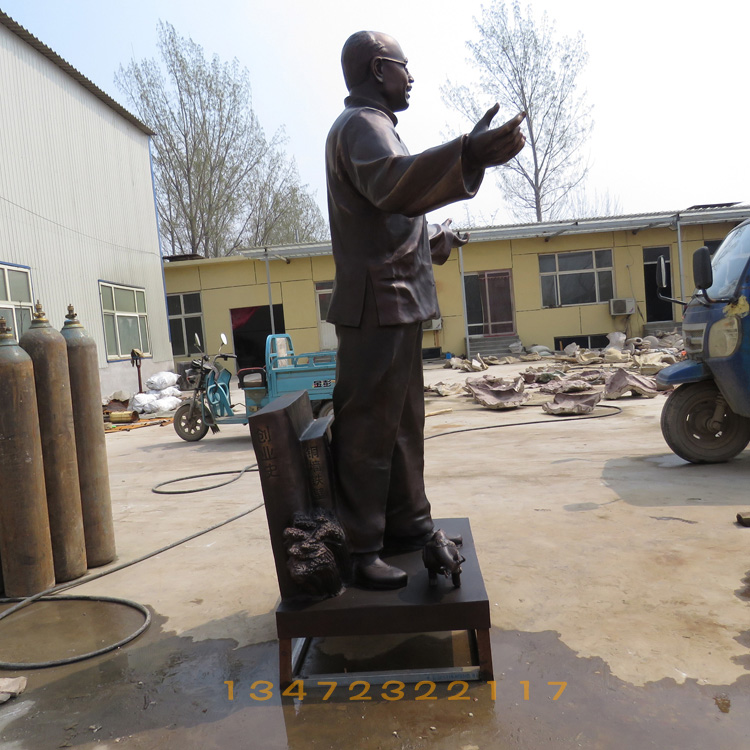玻璃鋼仿銅名人肖像雕塑 名人肖像雕塑價格 名人肖像雕塑擺件 名人肖像雕塑定做