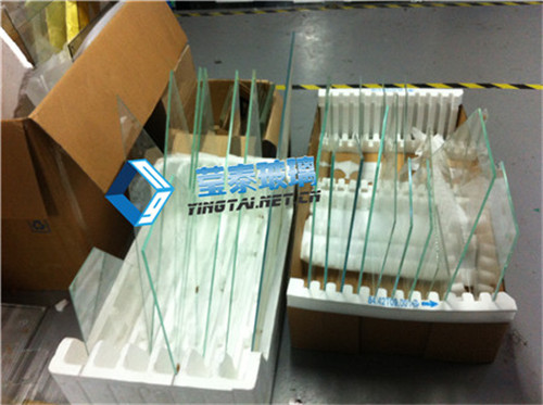 山東光學(xué)玻璃采購煙臺鏡面玻璃原理濟南全息玻璃原片加工定制金字塔玻璃