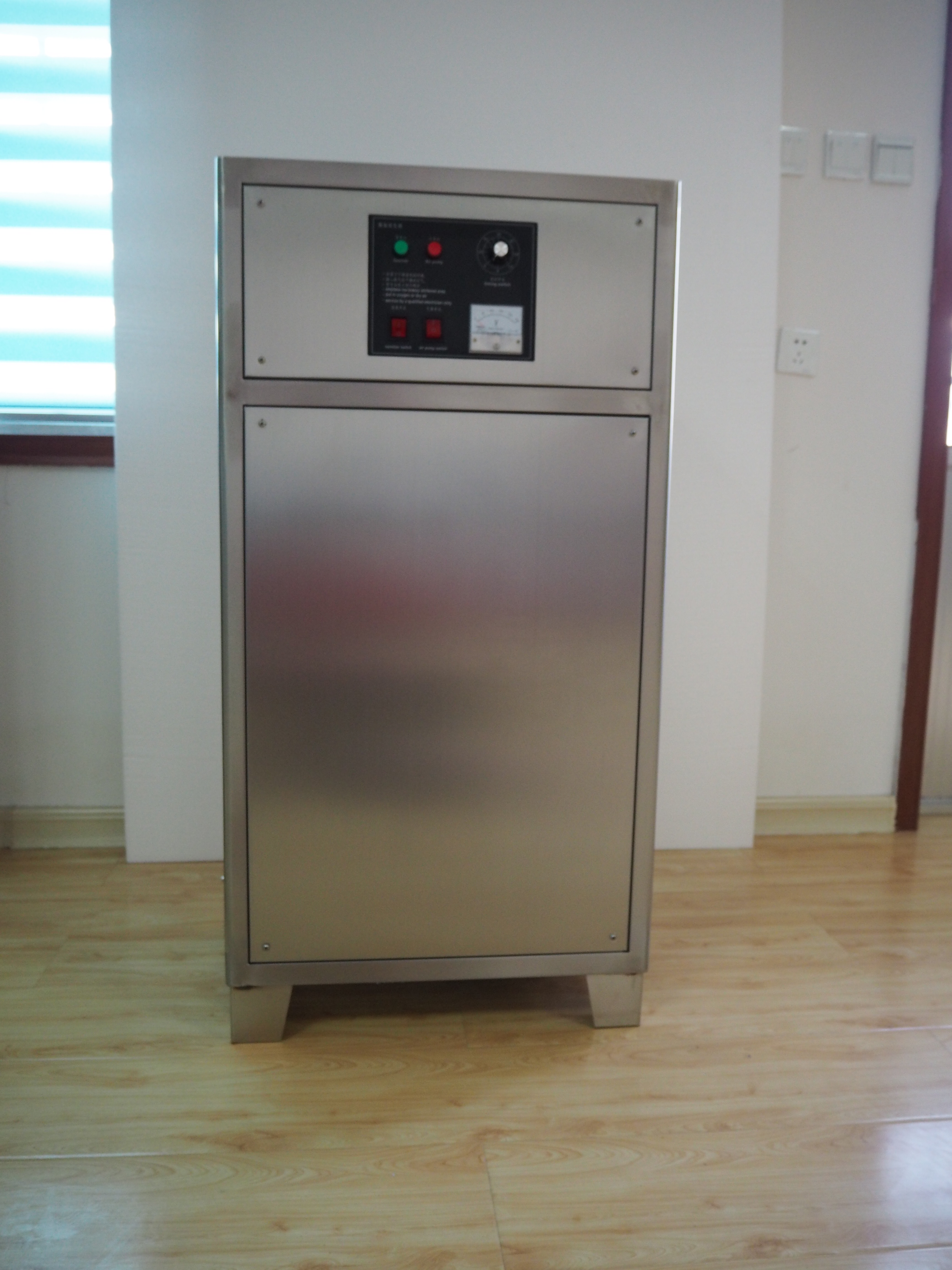 供應(yīng)遂寧臭氧發(fā)生器，遂寧臭氧發(fā)生器價格，遂寧臭氧發(fā)生器廠家