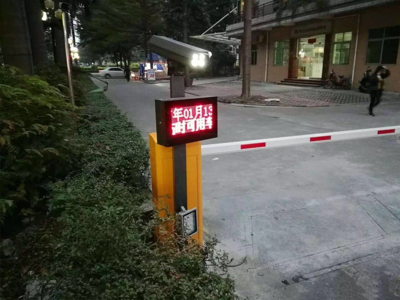 手持機(jī)車牌識(shí)別收費(fèi)系統(tǒng)帶打印功能車牌識(shí)脫機(jī)收費(fèi)系統(tǒng)廠家