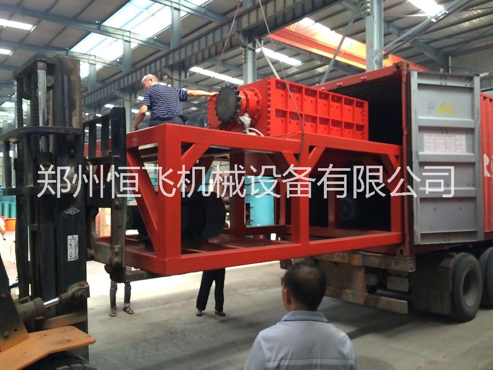 金屬撕碎機，金屬破碎機，撕碎機，橡膠撕碎機，噸包料撕碎機，廠家鄭州恒飛機械