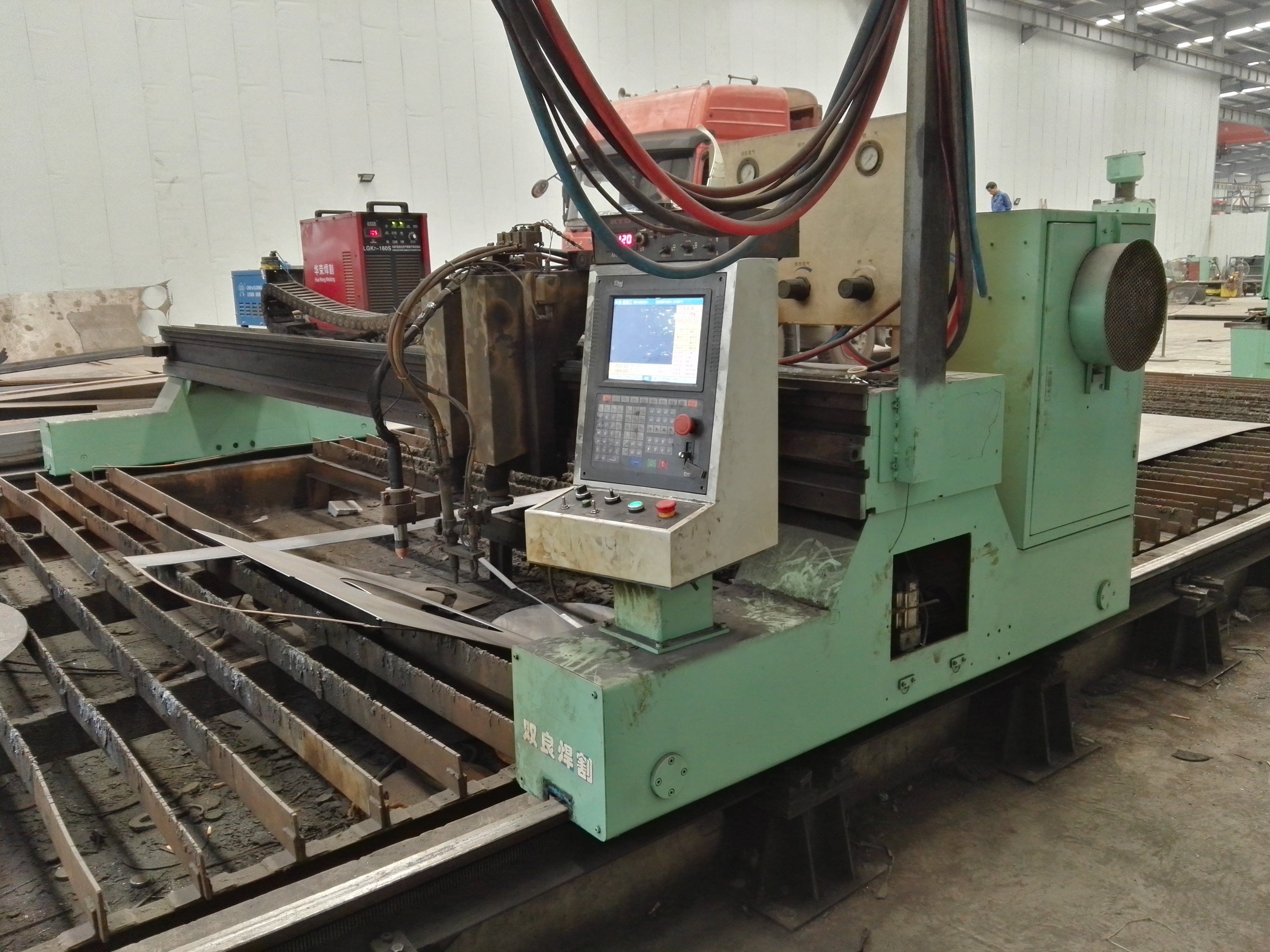 成都數(shù)控切割機(jī)維修升級(jí)切割機(jī)搬遷 成都數(shù)控切割機(jī)維修升級(jí)改造搬遷