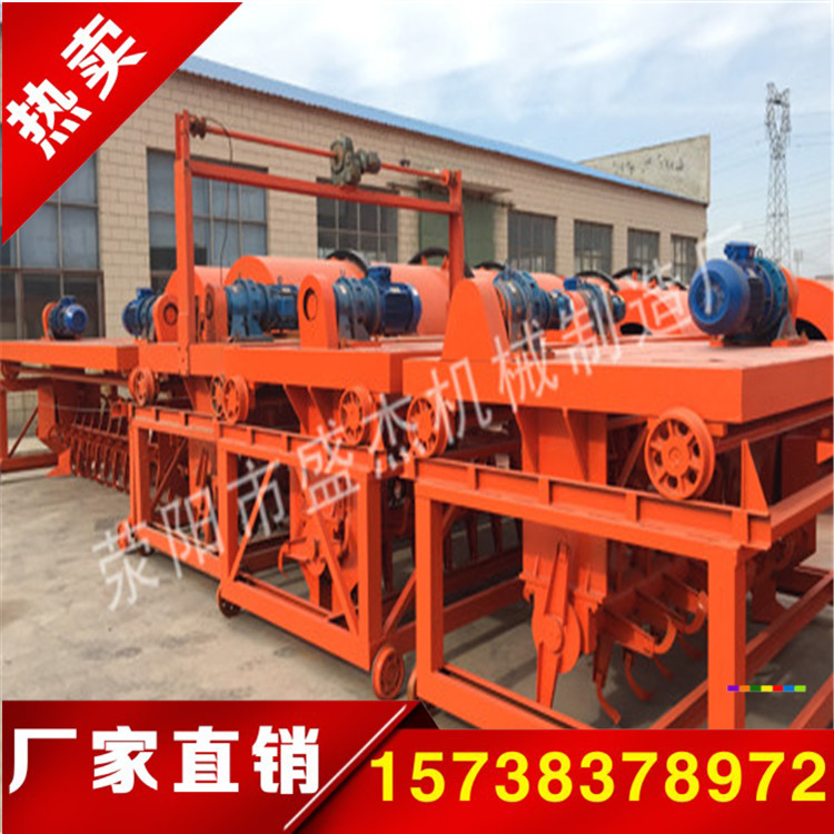 雞糞有機(jī)肥發(fā)酵設(shè)備，有機(jī)肥槽式翻堆機(jī)現(xiàn)貨供應(yīng)