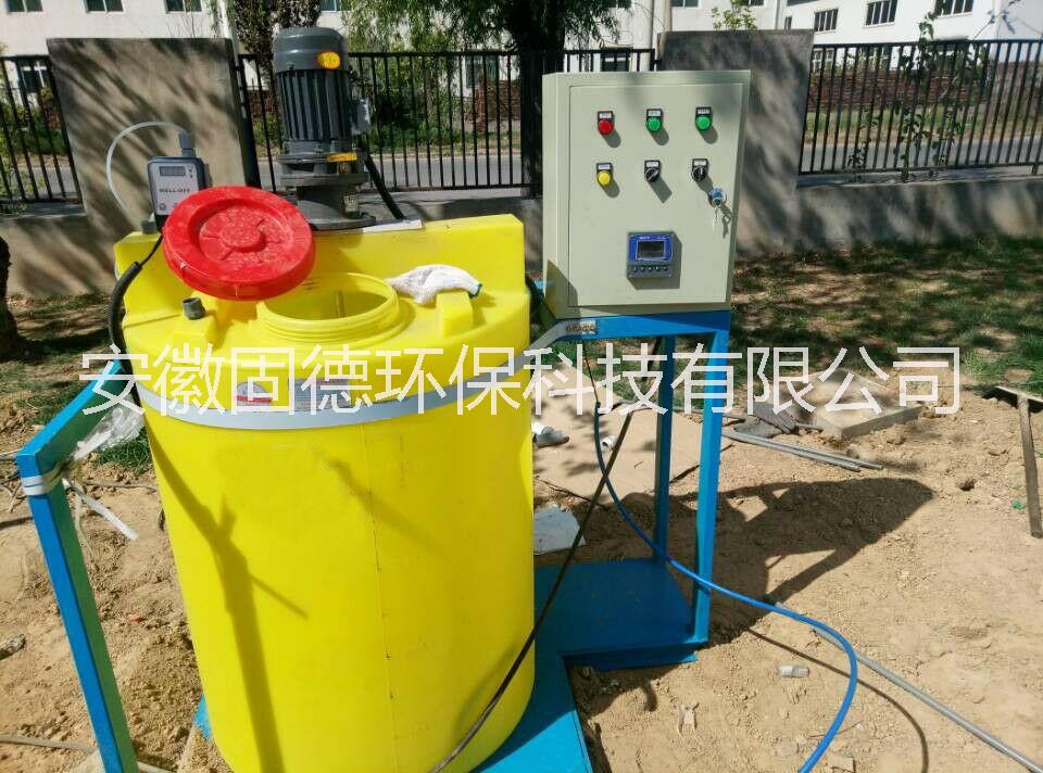 循環(huán)水加藥裝置貨物穩(wěn)定 質(zhì)量可靠