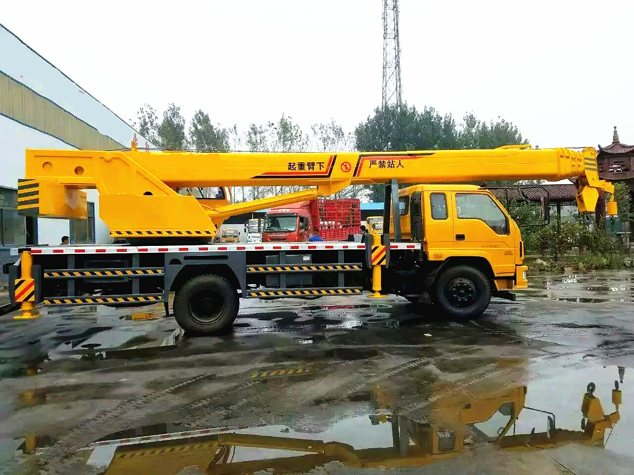 新款16噸吊車國五16噸汽車吊車價(jià)格