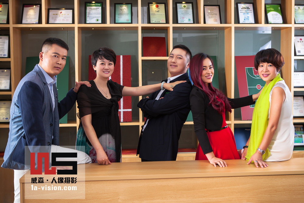 廣州個(gè)人、設(shè)計(jì)、創(chuàng)業(yè)、企業(yè)高管團(tuán)隊(duì)形像照拍攝攝影 廣州設(shè)計(jì)團(tuán)隊(duì)形像照拍攝
