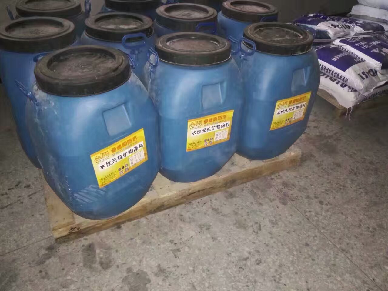 環(huán)氧瀝青道橋防水涂料價(jià)格