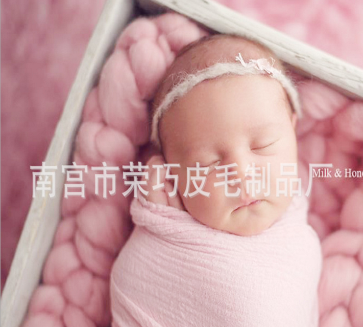 歐美風(fēng)新生兒*攝影背景辮子毯子編織粗寬幅彩色羊毛材料與成品