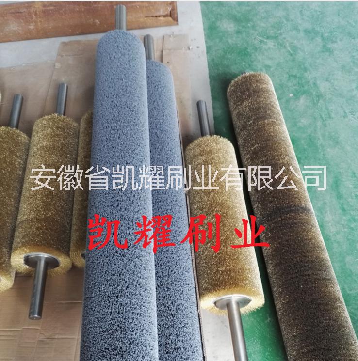 凱耀廠家定做工業(yè)鍍銅鋼絲刷輥，鋼板去毛刺不銹鋼絲刷輥質(zhì)優(yōu)價廉