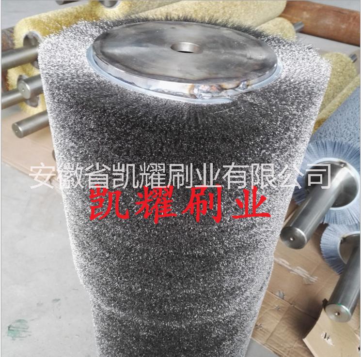 凱耀廠家定做工業(yè)鍍銅鋼絲刷輥，鋼板去毛刺不銹鋼絲刷輥質(zhì)優(yōu)價廉