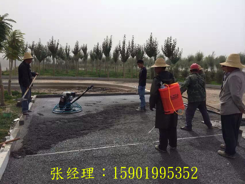 海南文昌彩色透水混凝土