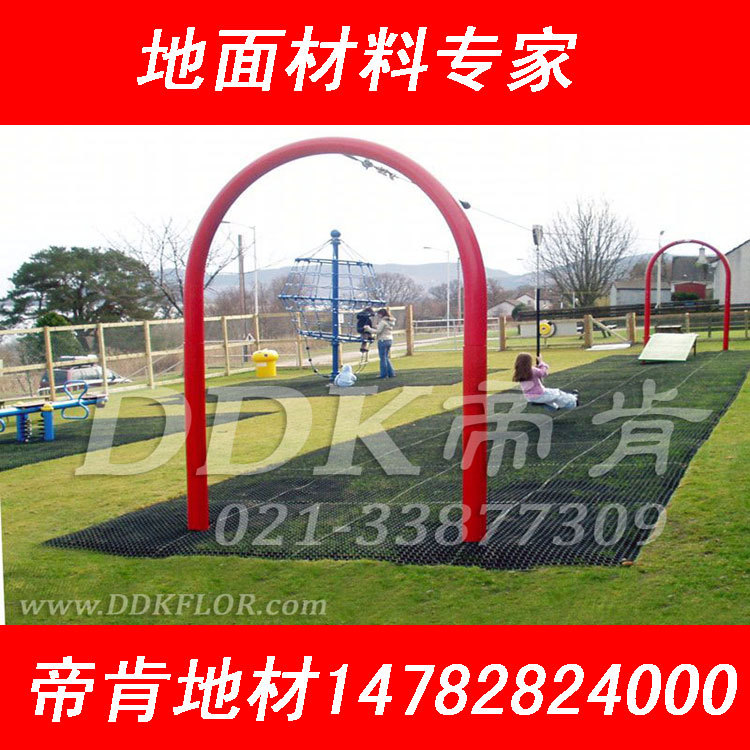 【室外停車(chē)場(chǎng)橡膠防滑地板】灰色鏤空停車(chē)場(chǎng)橡膠防滑地板防滑透水地墊
