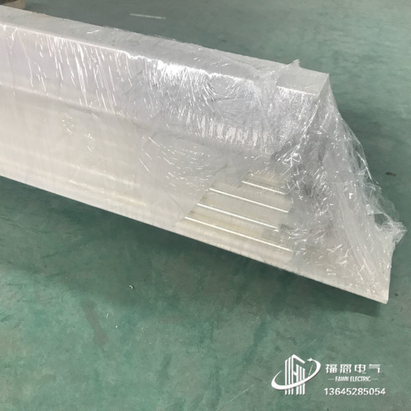 封閉式密集型母線槽