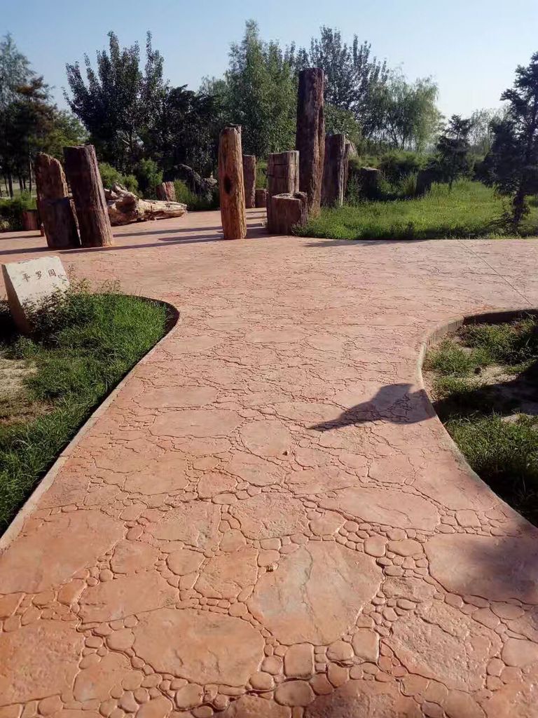 新鄉(xiāng)壓?；炷罺S河南壓模地坪！