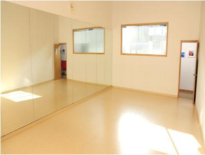 青島鵬峰地坪施工完整解決方案