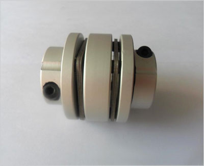 小型十字軸萬向聯(lián)軸器