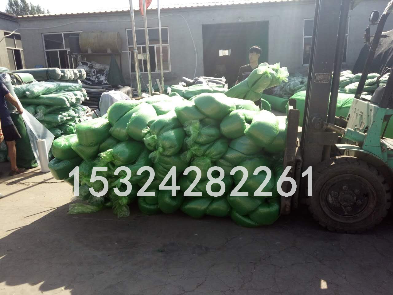 優(yōu)質(zhì)綠色工地蓋土網(wǎng)遮土網(wǎng)，*惠廠家直銷！