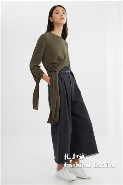 寶姿加盟女裝品牌折扣店找廣州明浩