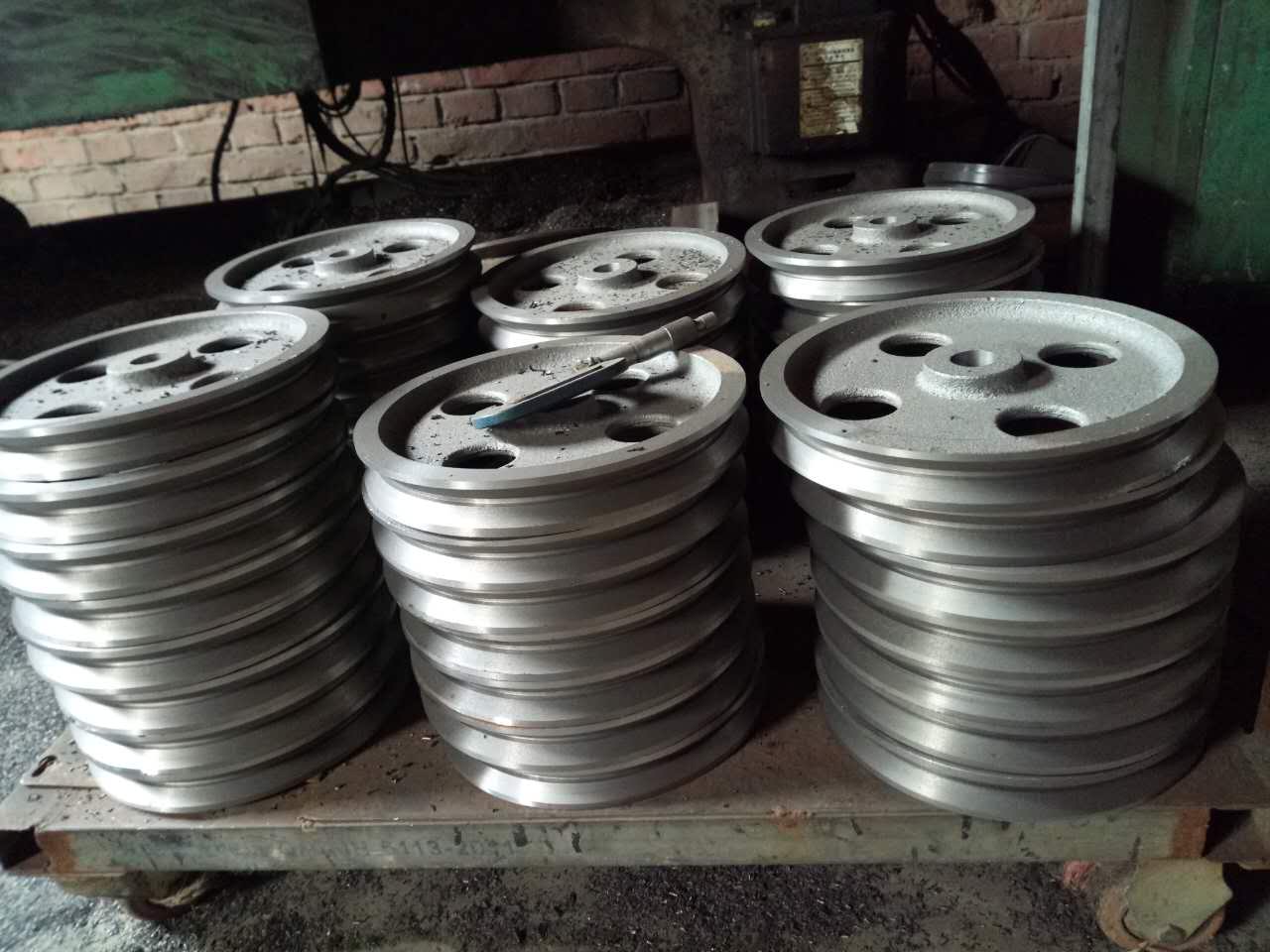 軌道輪_河北軌道輪廠家_河北軌道輪價格_河北軌道輪修理_軌道輪