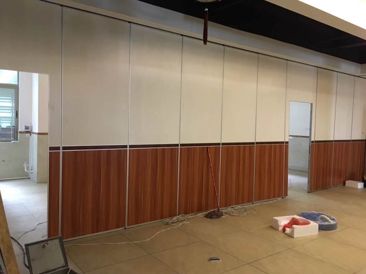 蘭州活動隔斷移動屏風(fēng)