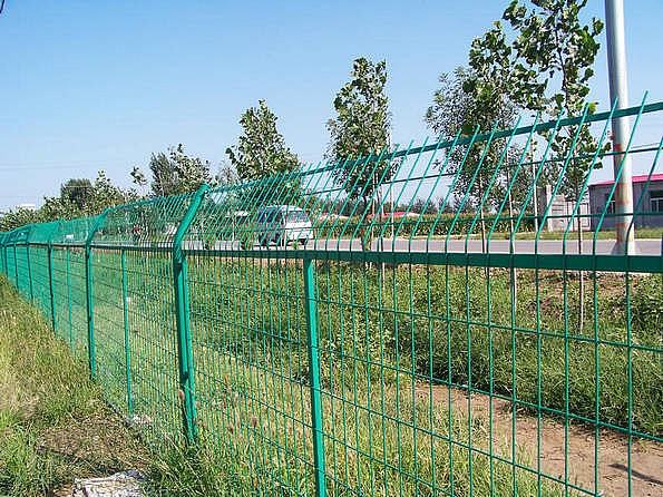 制作養(yǎng)殖鐵絲網(wǎng)@養(yǎng)殖鐵絲網(wǎng)