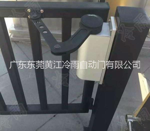 防水快速開(kāi)關(guān)門開(kāi)門機(jī)LEY700HD 小區(qū)樓宇90度平開(kāi)自動(dòng)門電機(jī) 側(cè)裝曲臂平開(kāi)電動(dòng)門
