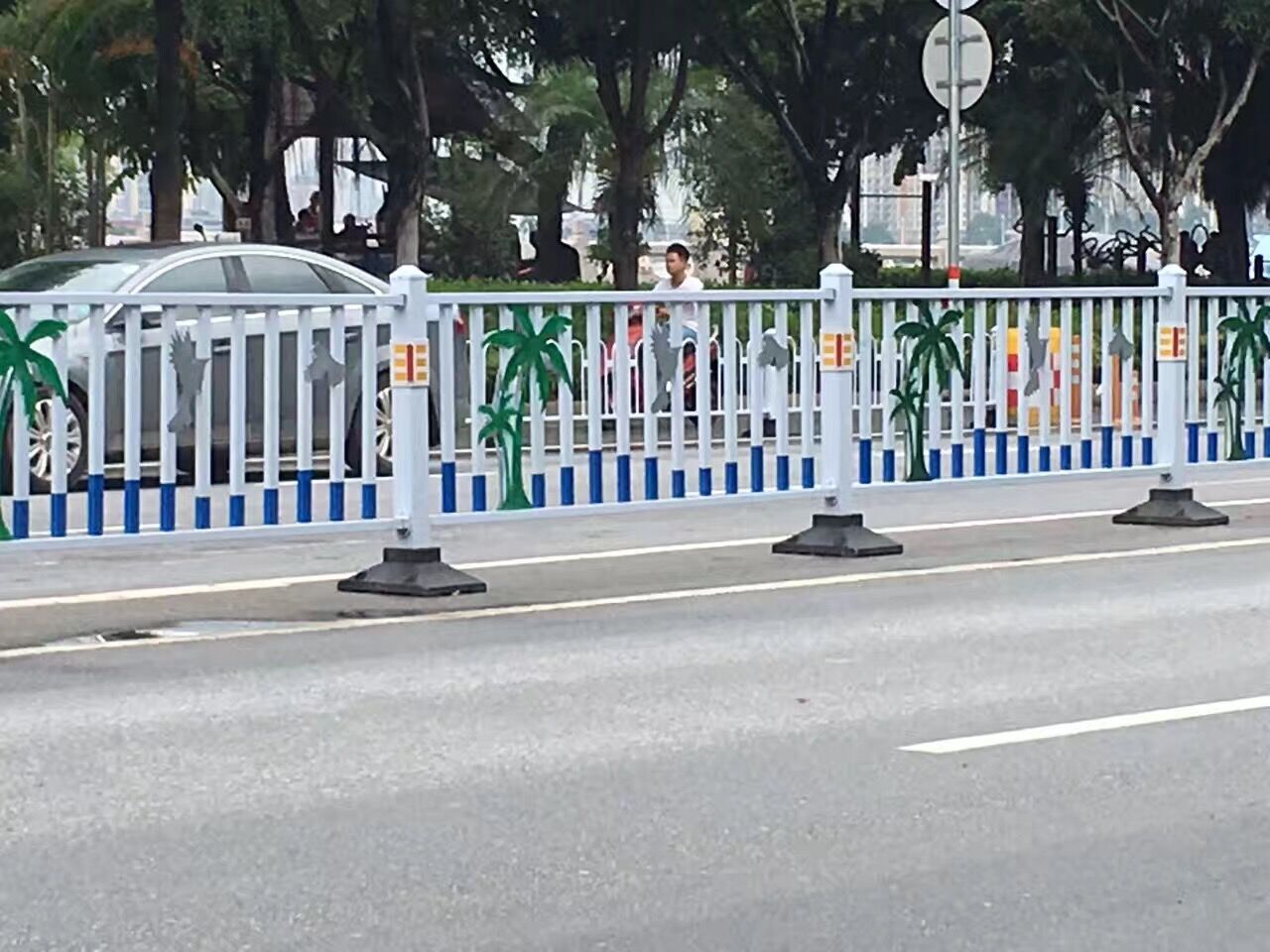 廣西城市交通護欄