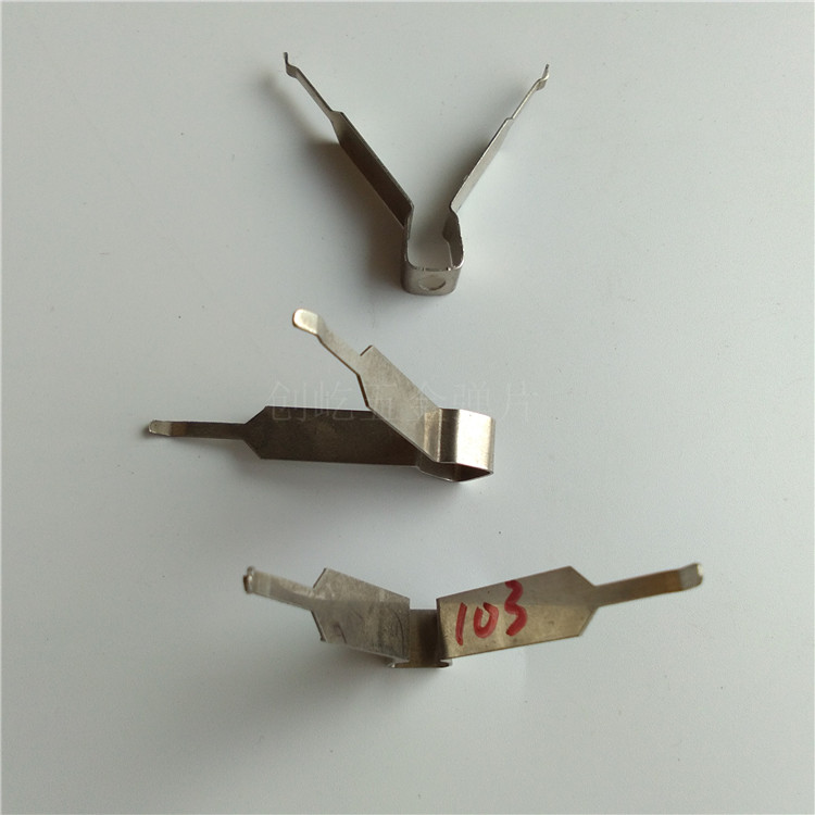 360度旋轉(zhuǎn)治具彈片塑料蓋噴涂夾具噴漆鋼片涂裝掛具價格