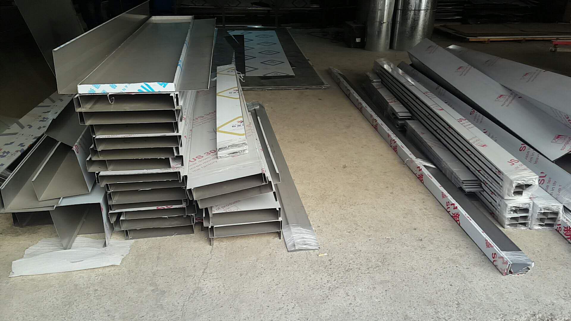 濟(jì)寧不銹鋼剪板折彎