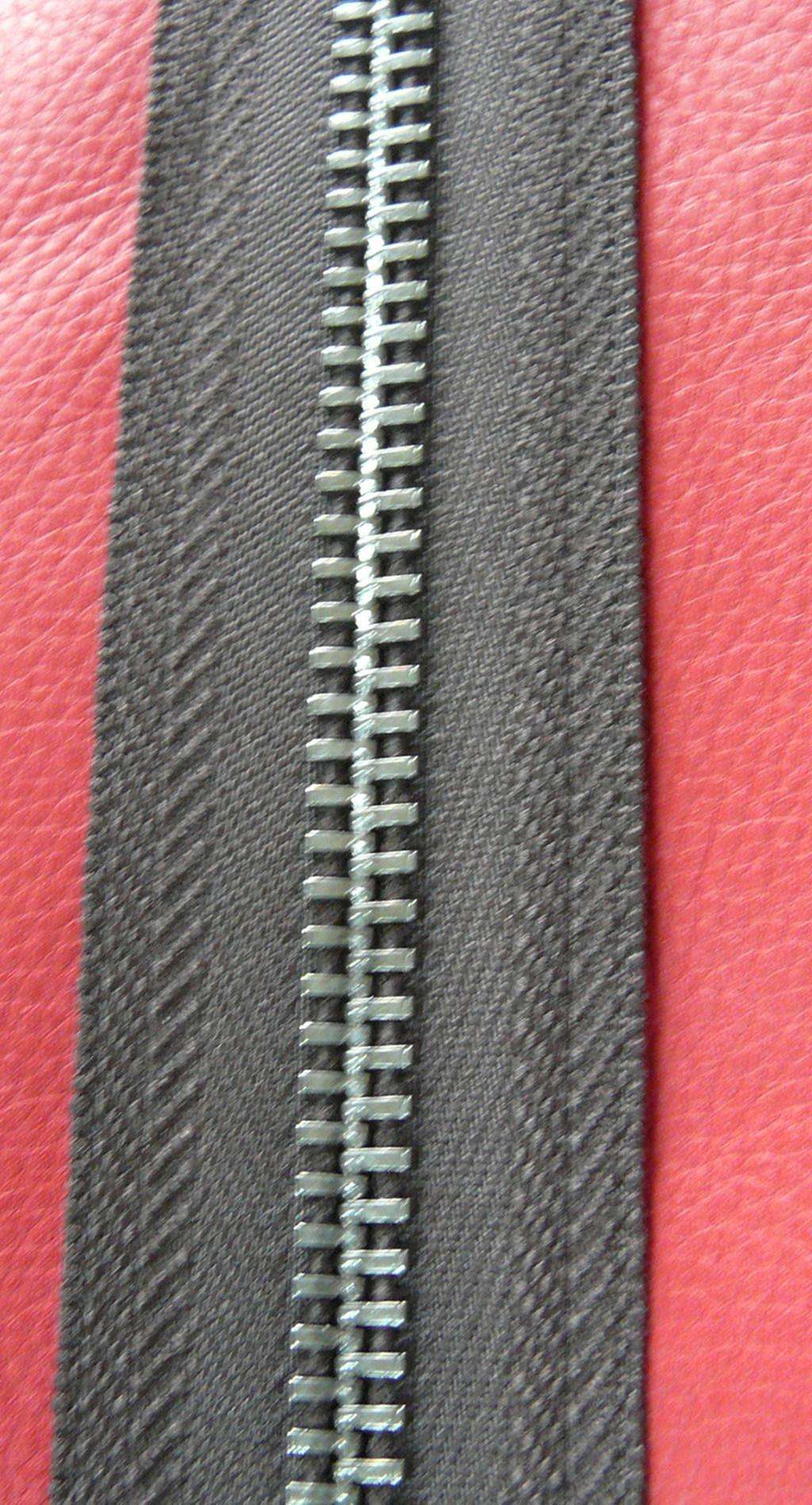 廣州金屬拉鏈廠家 東莞金屬拉鏈廠家 深圳金屬拉鏈廠家 河北金屬拉鏈廠家 河南金屬拉鏈廠家